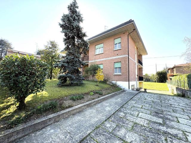 Villa Indipendente in vendita a Sala Baganza, Reggio Emilia