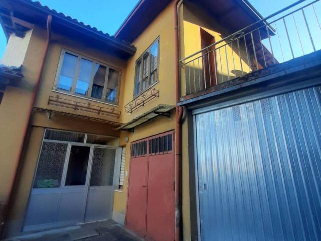 Villa Indipendente in vendita a Piemonte, Biella