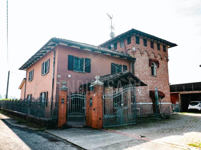 Villa Indipendente in vendita a Unione Terre d'Acqua, Sala Bolognese
