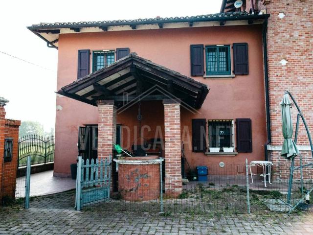 Villa Indipendente in vendita a Unione Terre d'Acqua, Sala Bolognese