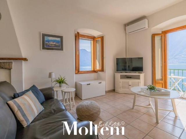 Villa Indipendente in vendita a Sala Comacina, Como