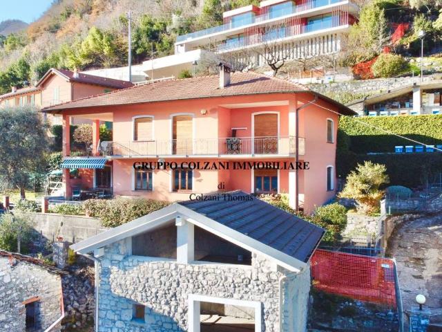 Villa Indipendente in vendita a Sala Comacina, Lombardia