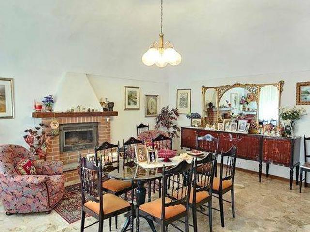 Villa Indipendente in vendita a Piemonte, Alessandria