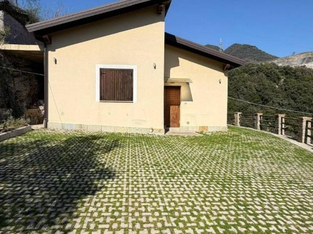 Villa Indipendente in vendita a Piano di Croce, Salerno