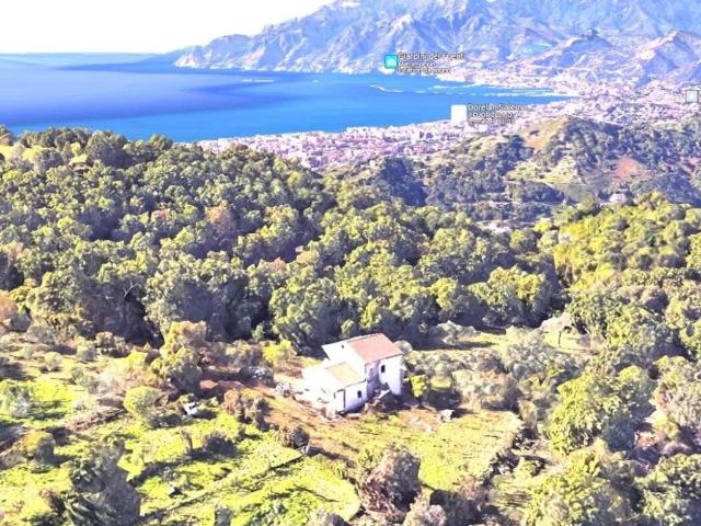 Villa Indipendente in vendita a Salerno