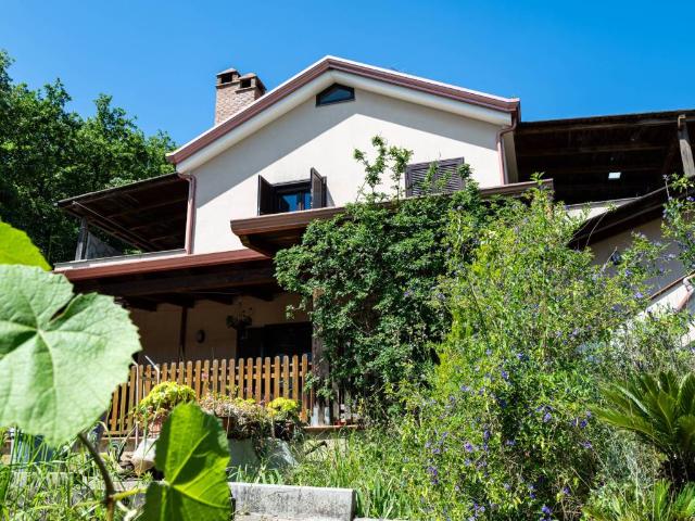 Villa Indipendente in vendita a Altimari, Salerno
