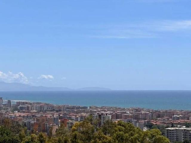 Villa Indipendente in vendita a Salerno