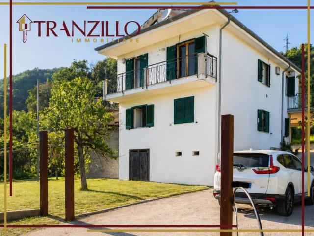 Villa Indipendente in vendita a San Bartolomeo di Giovi, Salerno