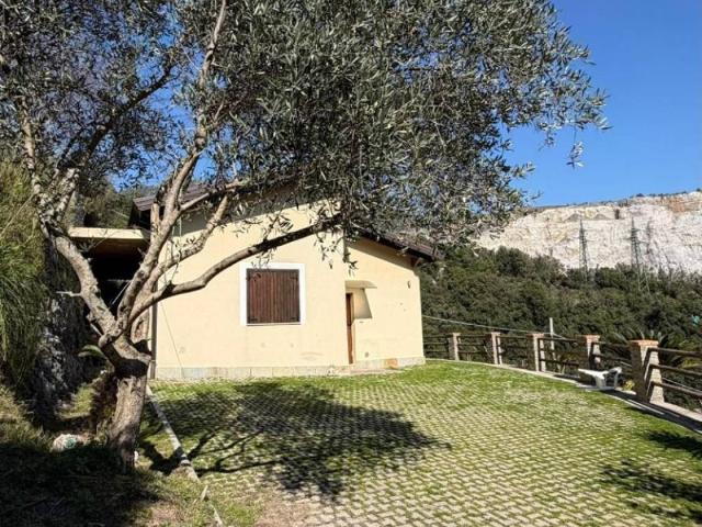 Villa Indipendente in vendita a Piano di Croce, Salerno