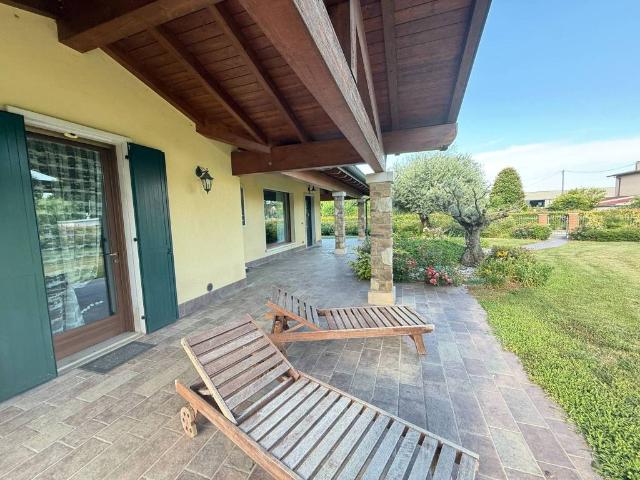 Villa Indipendente in vendita a Engazzà, Salizzole