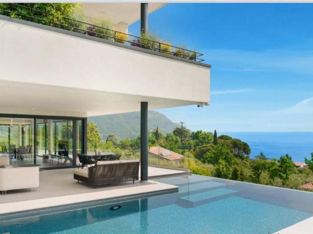Villa Indipendente in vendita a Comunità Montana Parco Alto Garda bresciano, Salò