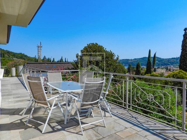 Villa Indipendente in vendita a Comunità Montana Parco Alto Garda bresciano, Salò