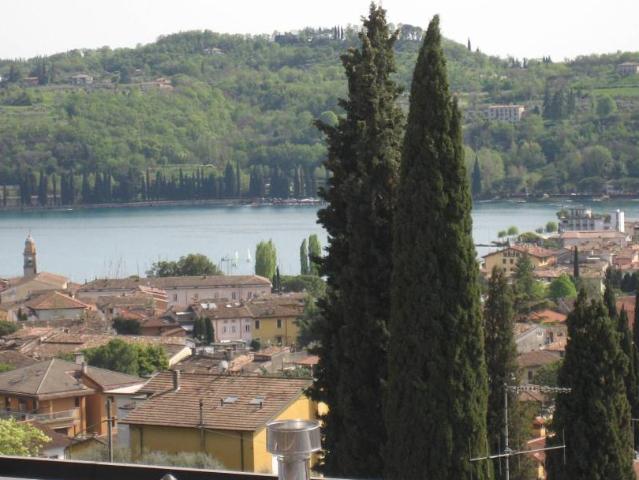 Villa Indipendente in vendita a Comunità Montana Parco Alto Garda bresciano, Salò