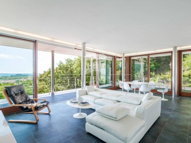 Villa Indipendente in vendita a Comunità Montana Parco Alto Garda bresciano, Salò