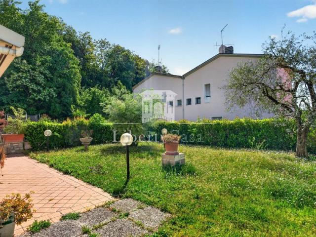 Villa Indipendente in vendita a Comunità Montana Parco Alto Garda bresciano, Salò