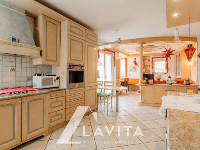 Villa Indipendente in vendita a Überetsch-Unterland - Oltradige-Bassa Atesina, Pochi - Buchholz