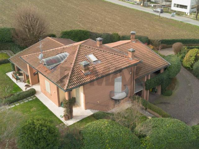 Villa Indipendente in vendita a Salsomaggiore Terme, Reggio Emilia
