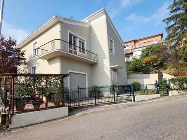 Villa Indipendente in vendita a Salsominore, Salsomaggiore Terme
