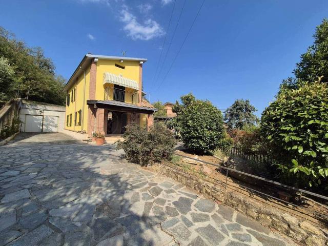 Villa Indipendente in vendita a Salsomaggiore Terme, Reggio Emilia