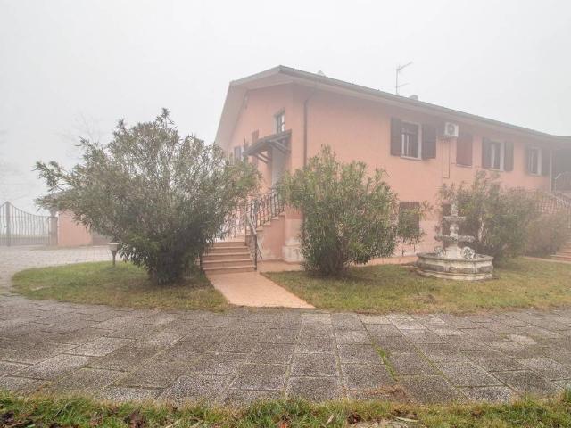 Villa Indipendente in vendita a Monte del Prete Basso, Saludecio