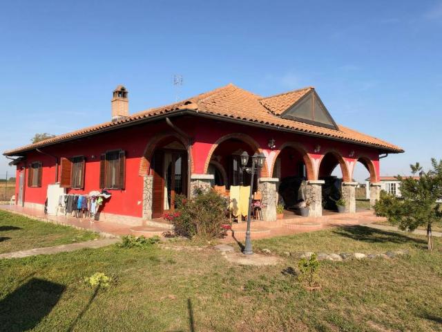 Villa Indipendente in vendita a Sant'Antonino, Saluggia