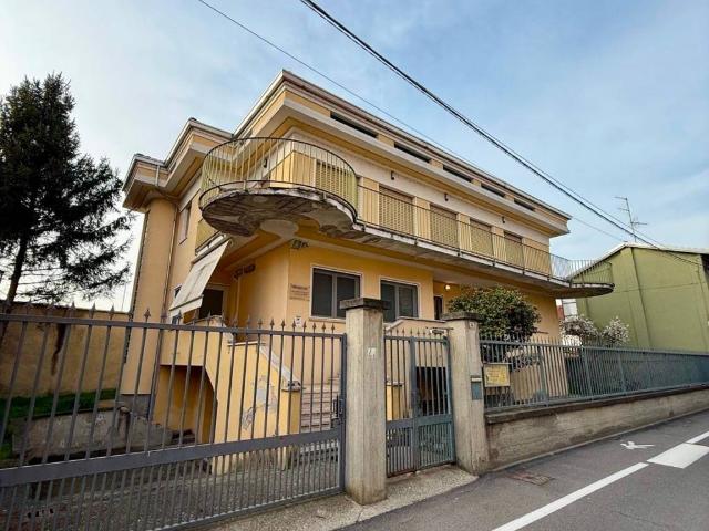 Villa Indipendente in vendita a Piemonte, Vercelli