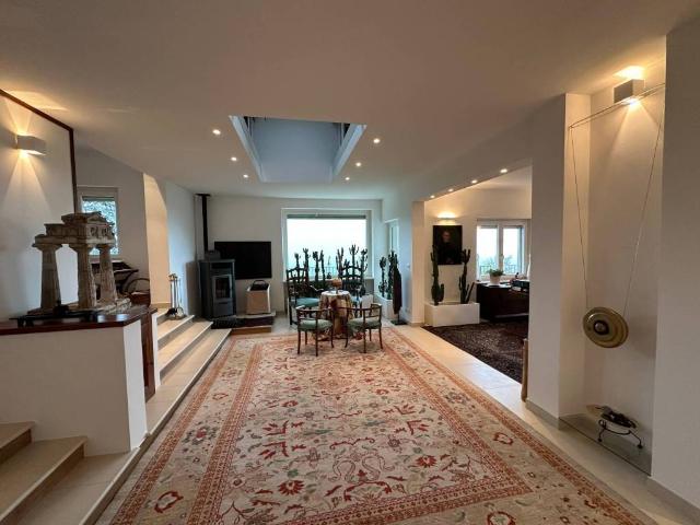 Villa Indipendente in vendita a Piemonte, Cuneo