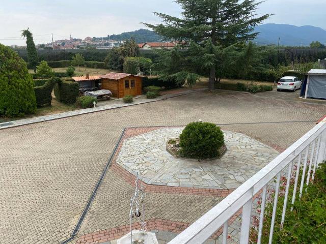 Villa Indipendente in vendita a Piemonte, Cuneo