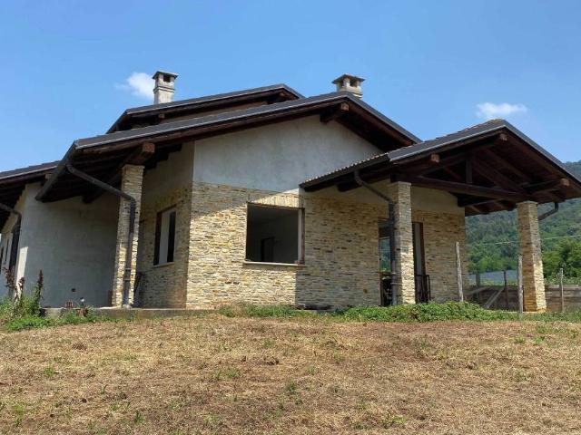 Villa Indipendente in vendita a Castellar, Saluzzo