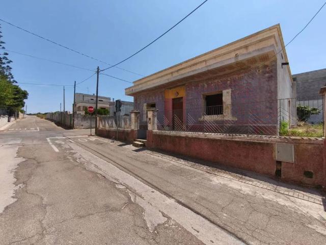 Villa Indipendente in vendita a Puglia, Lecce