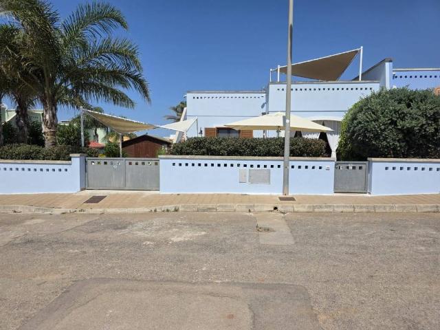 Villa Indipendente in vendita a Puglia, Lecce