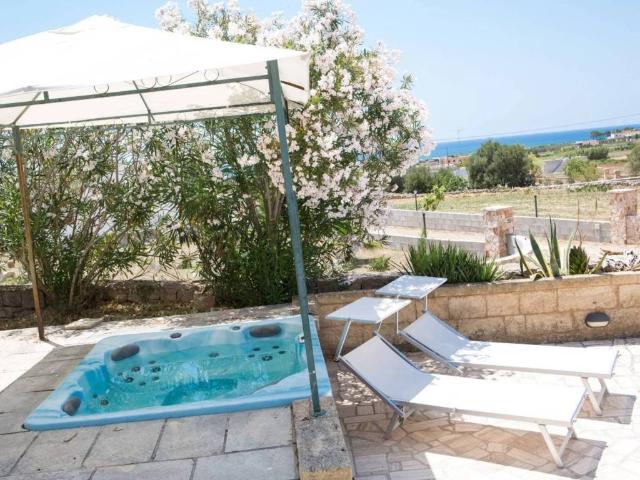 Villa Indipendente in vendita a Puglia, Lecce