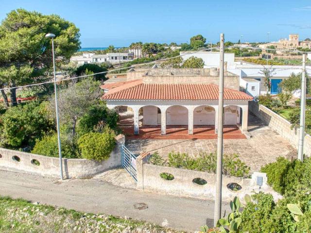 Villa Indipendente in vendita a Puglia, Lecce