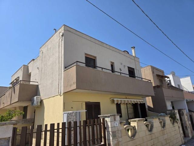 Villa Indipendente in vendita a Puglia, Lecce