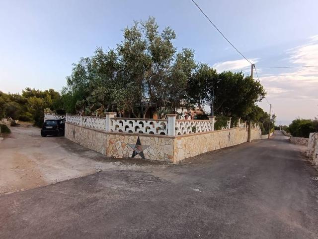 Villa Indipendente in vendita a Posto Vecchio, Puglia