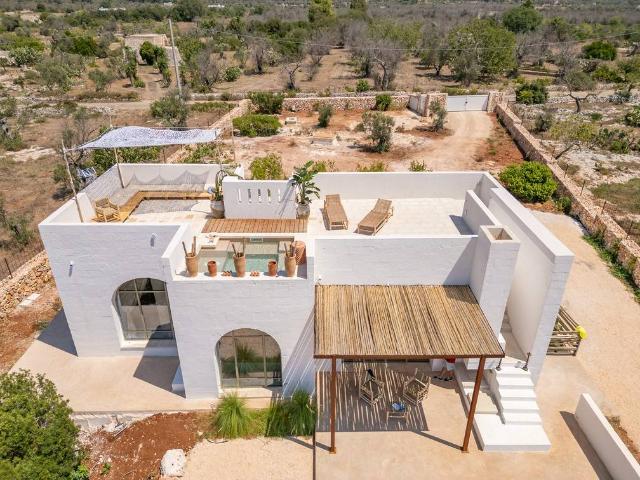 Villa Indipendente in vendita a Puglia, Lecce