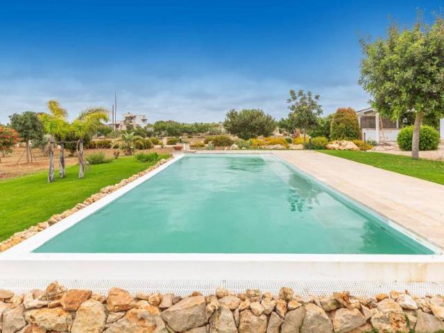 Villa Indipendente in vendita a Pescoluse, Puglia