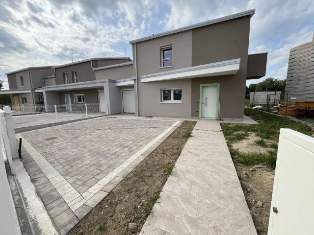 Villa Indipendente in vendita a Salzano, Veneto