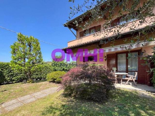 Villa Indipendente in vendita a Samarate, Lombardia