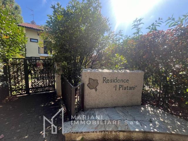 Villa Indipendente in vendita a Samarate, Lombardia
