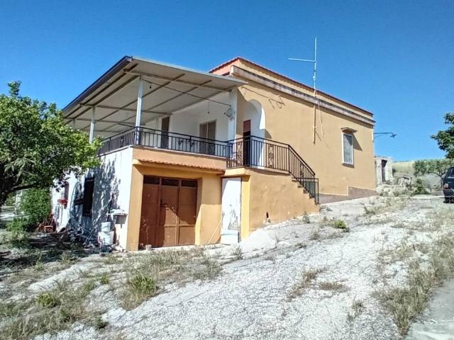 Villa Indipendente in vendita a Sambuca Di Sicilia, Sicilia
