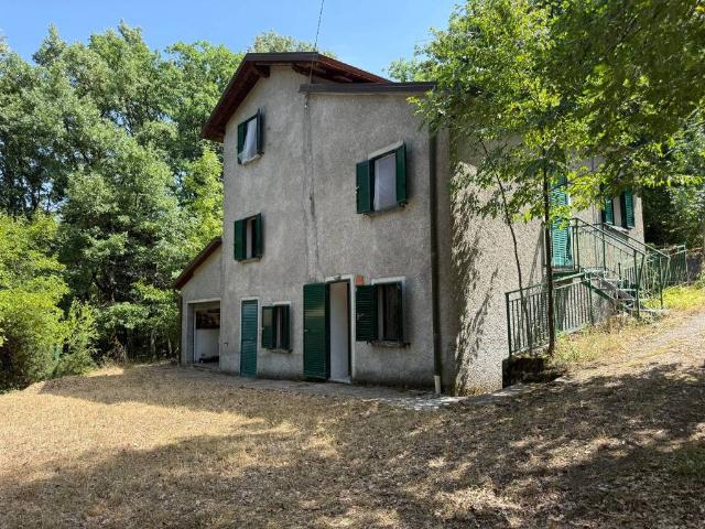 Villa Indipendente in vendita a Sambuca Pistoiese, Toscana