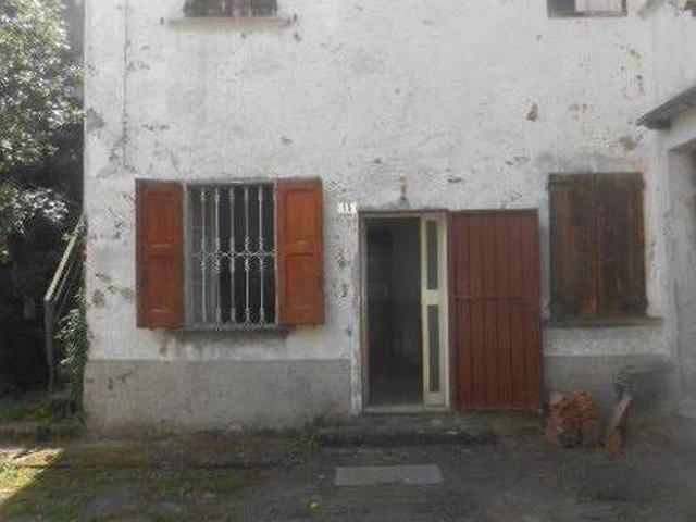 Villa Indipendente in vendita a Sambuca Pistoiese, Pistoia