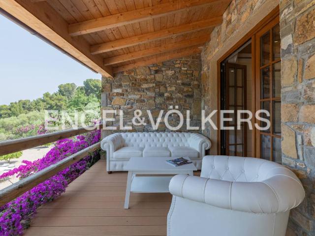 Villa Indipendente in vendita a San Bartolomeo Al Mare, Liguria