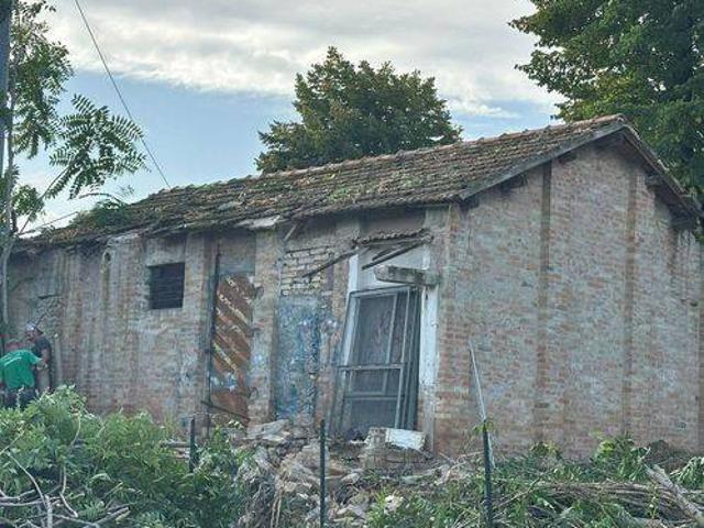 Villa Indipendente in vendita a Salaria, Marche