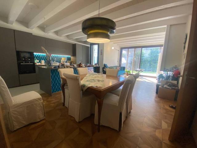 Villa Indipendente in vendita a Sant'Antonio, Marche