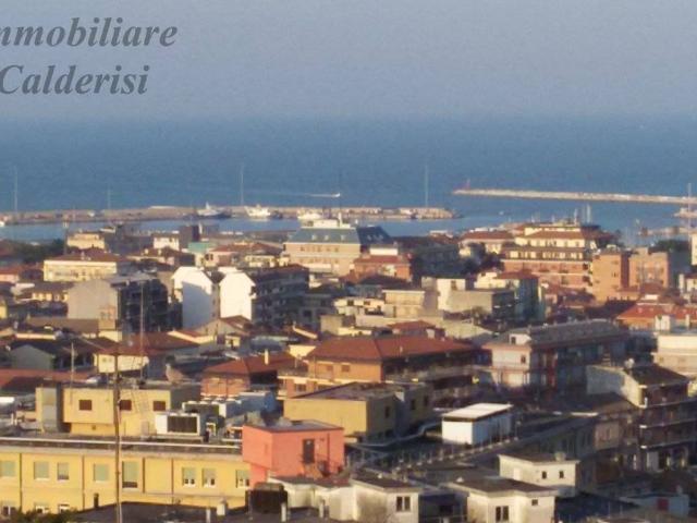 Villa Indipendente in vendita a Sant'Antonio, Marche