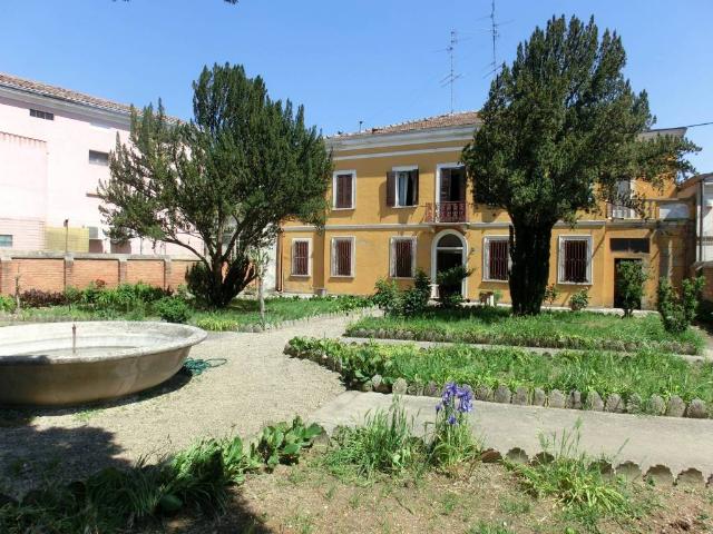 Villa Indipendente in vendita a San Benedetto Po, Lombardia