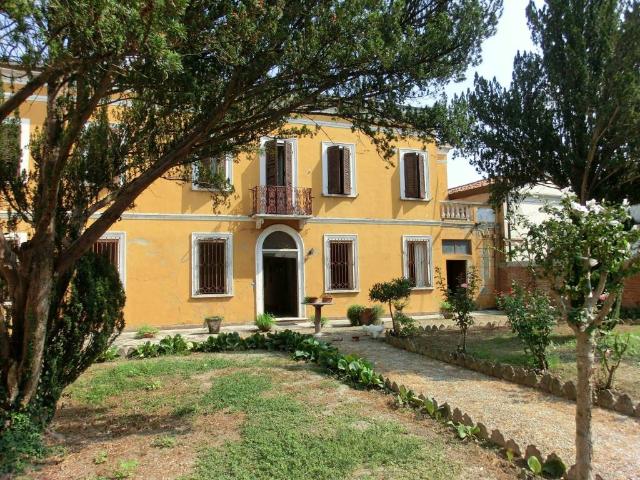 Villa Indipendente in vendita a San Benedetto Po, Lombardia