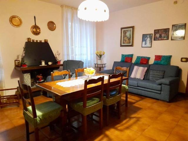 Villa Indipendente in vendita a San Benedetto Po, Lombardia